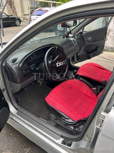 Kia Spectra-14