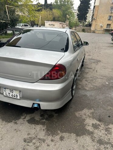 Kia Spectra-11