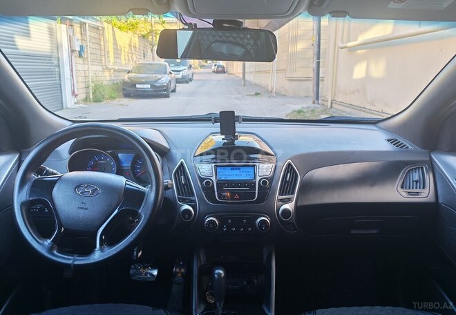 Hyundai ix35-6