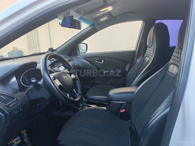 Hyundai ix35-7