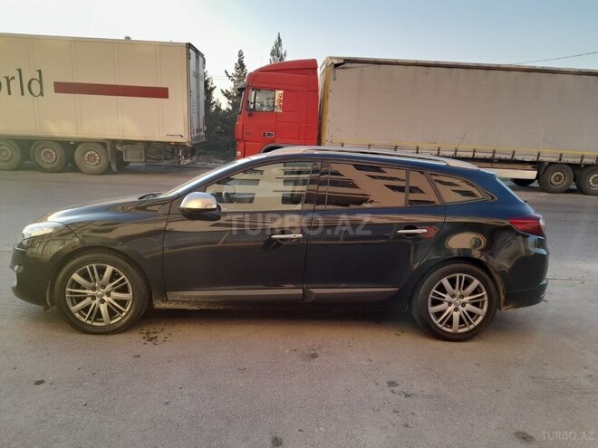 Renault Megane-8