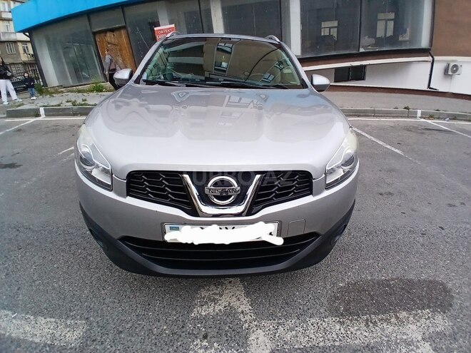 Nissan Qashqai-1