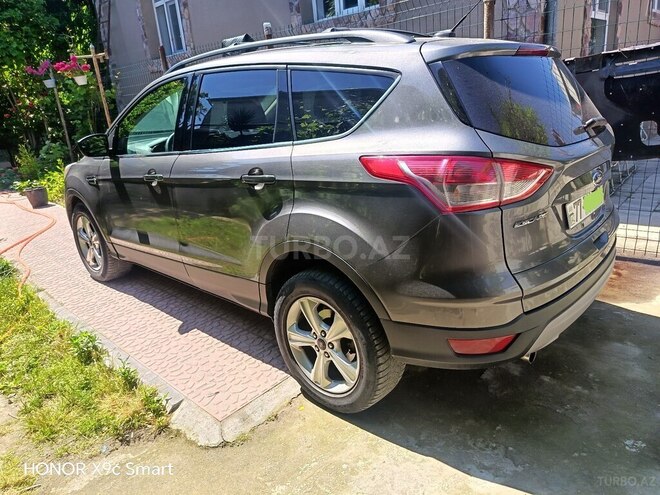 Ford Escape-6