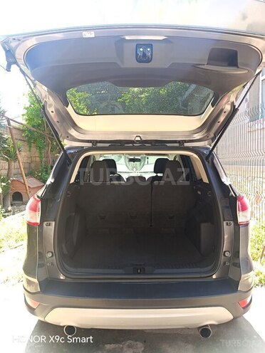 Ford Escape-9