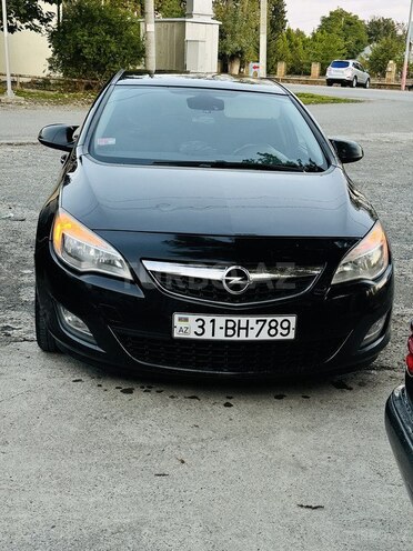 Opel Astra-2