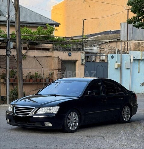 Hyundai Sonata-1