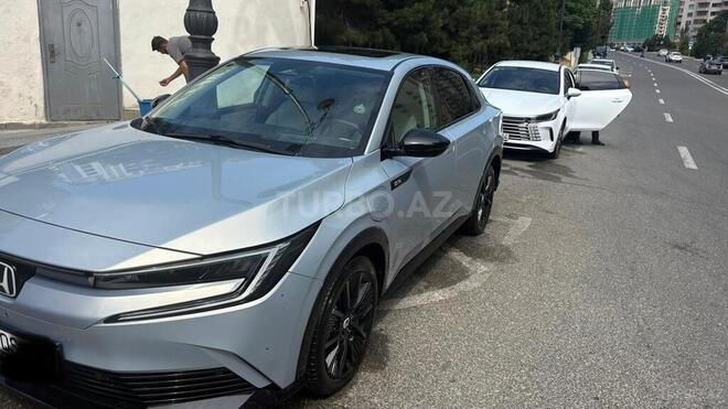 Honda e:NP2-7