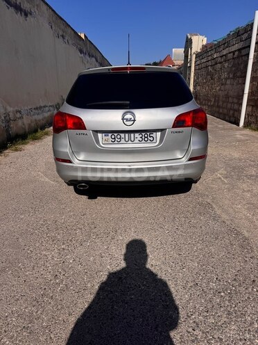 Opel Astra-2