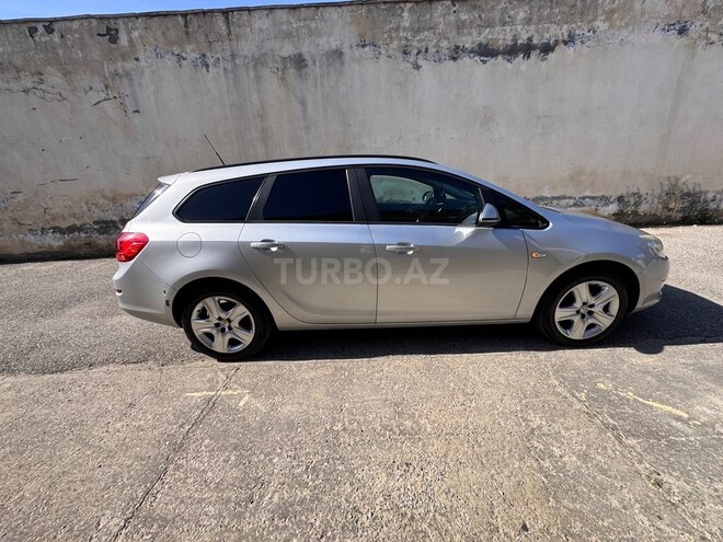 Opel Astra-4