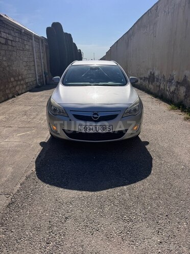 Opel Astra-1