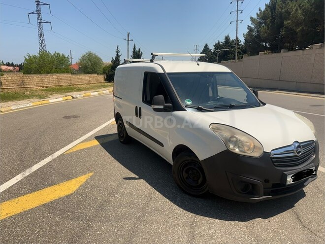 Opel Combo-4