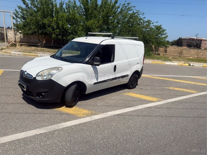 Opel Combo-3