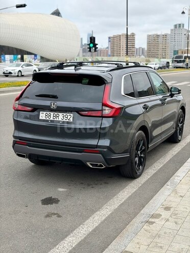 Honda CR-V-6