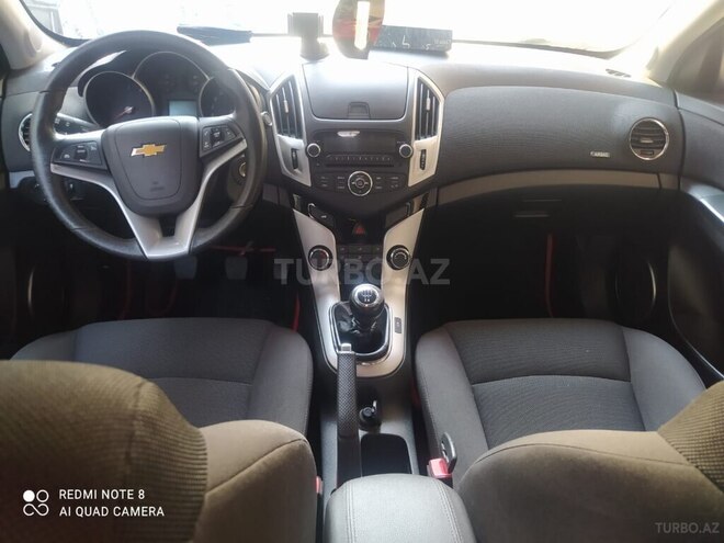 Chevrolet Cruze-4