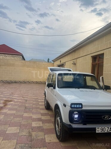 LADA (VAZ) Niva-2