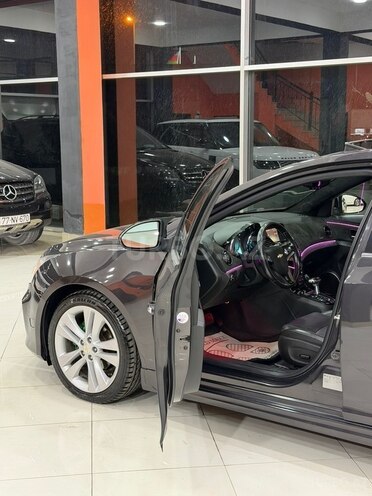 Chevrolet Cruze-14