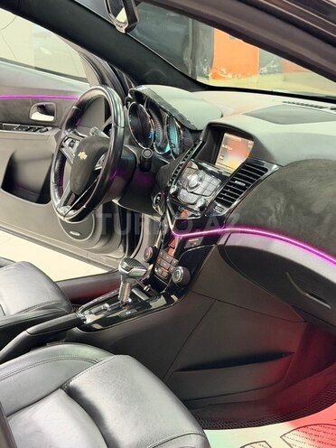 Chevrolet Cruze-22