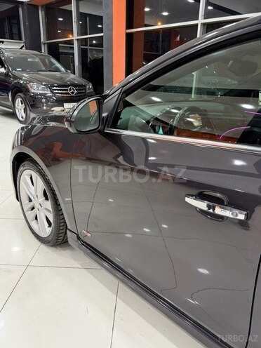 Chevrolet Cruze-39