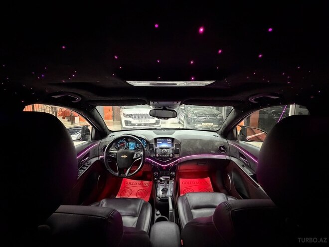 Chevrolet Cruze-33