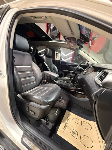 Kia Sorento-14