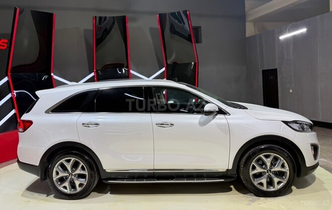 Kia Sorento-8