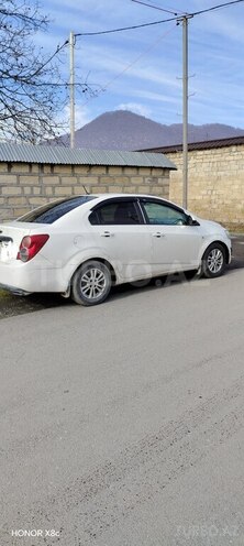 Chevrolet Aveo-2