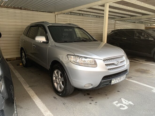 Hyundai Santa Fe-6