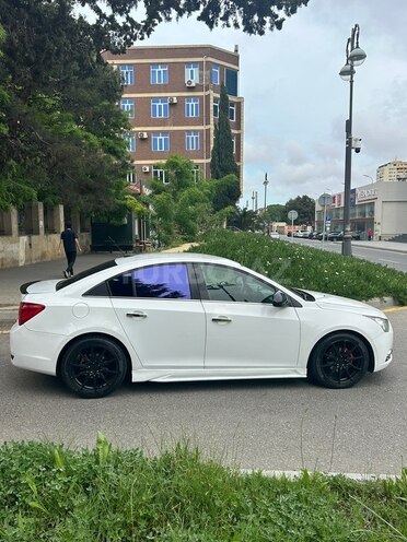 Chevrolet Cruze-4