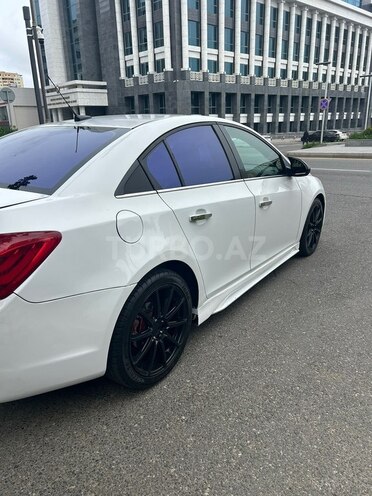 Chevrolet Cruze-5