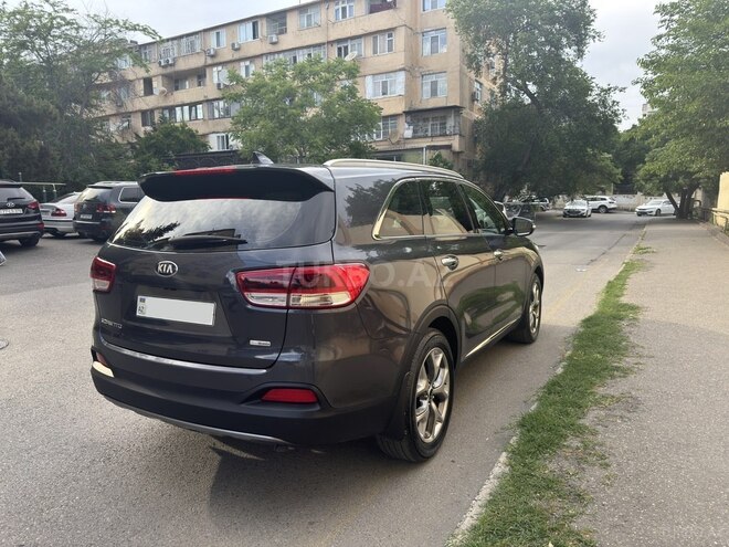 Kia Sorento-5