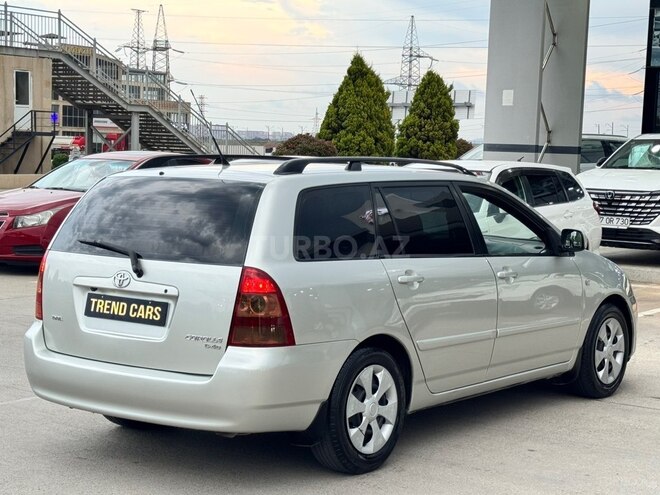 Toyota Corolla-8
