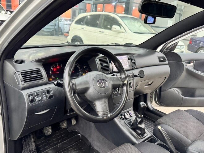 Toyota Corolla-13