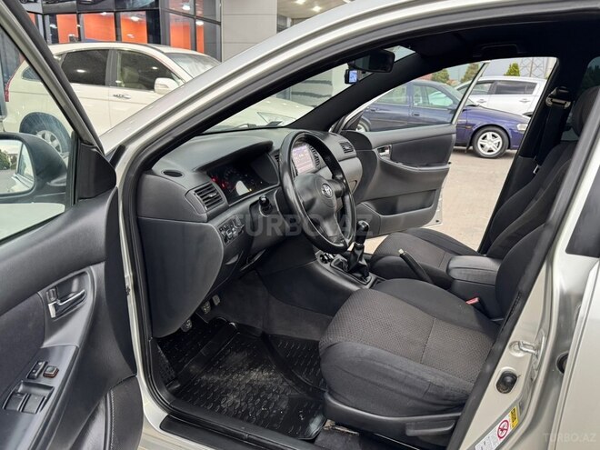 Toyota Corolla-12