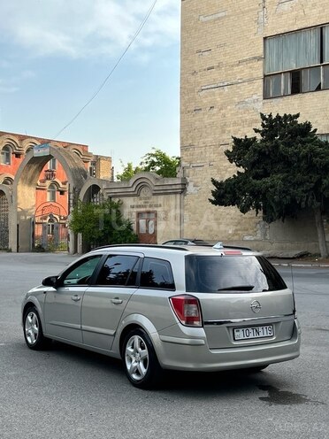 Opel Astra-10