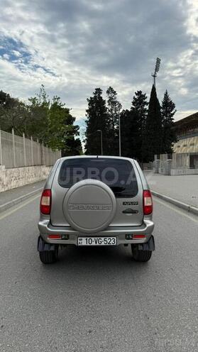 Chevrolet Niva-3