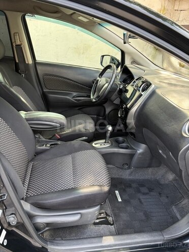 Nissan Note-9