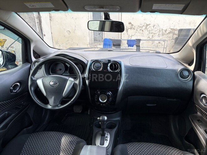 Nissan Note-7