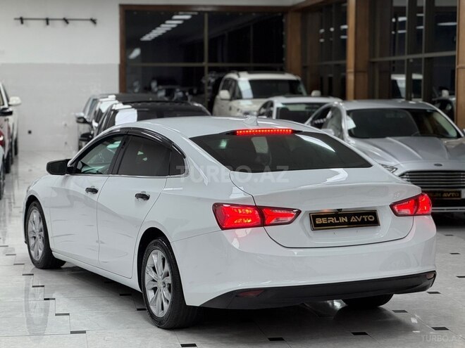 Chevrolet Malibu-10