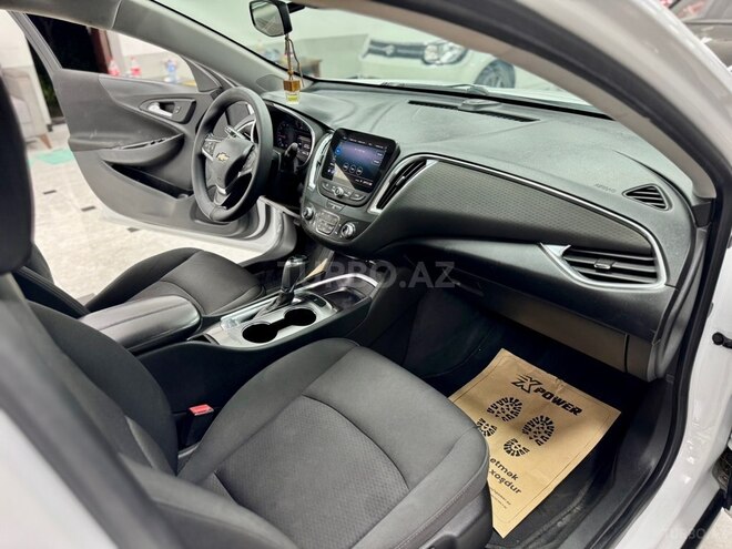 Chevrolet Malibu-20