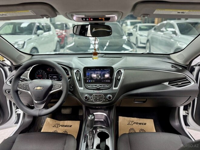 Chevrolet Malibu-19