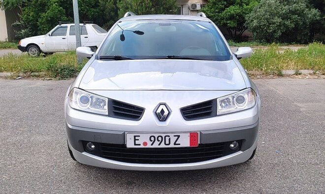 Renault Megane-1