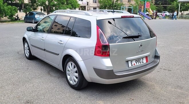 Renault Megane-5