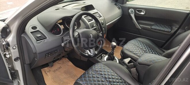 Renault Megane-9