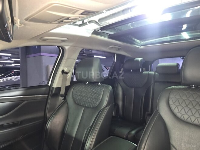 Hyundai Santa Fe-17