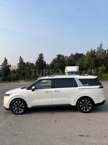 Kia Carnival-3