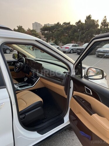 Kia Carnival-7