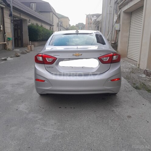 Chevrolet Cruze-8