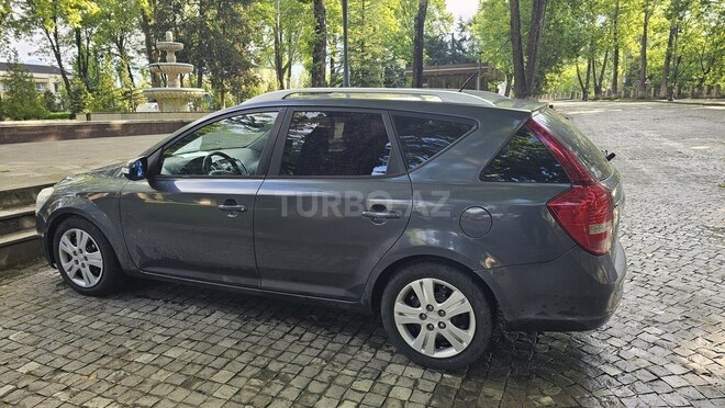 Kia Ceed SW-3