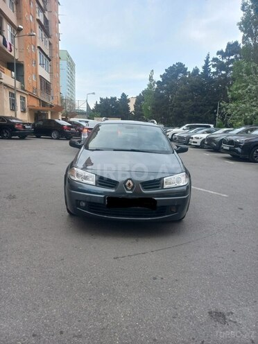 Renault Megane-2