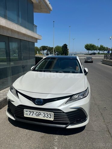 Toyota Camry-1